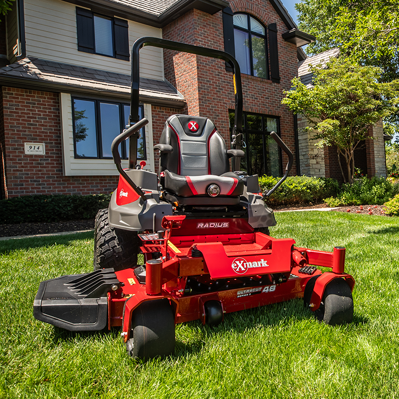 Exmark Radius S-Series with 20.5 HP* Kawasaki FX651V Engine and 48” Ultracut Series 3 Deck
